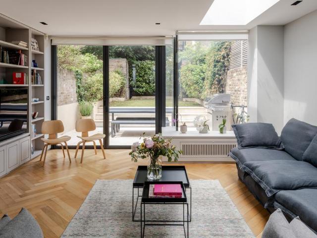House for sale in Dartmouth Park, Greater London