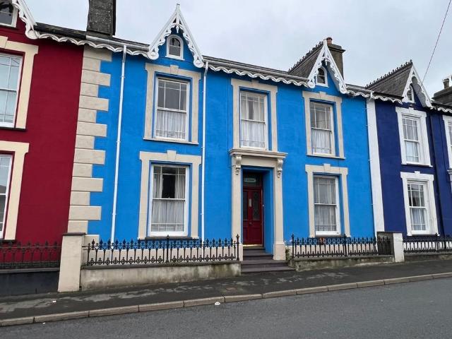 House for sale in Llanon, Wales