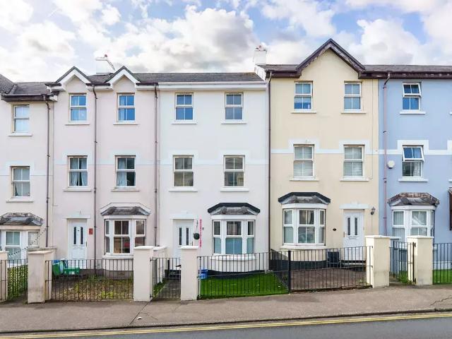 House for sale in Douglas, Scotland