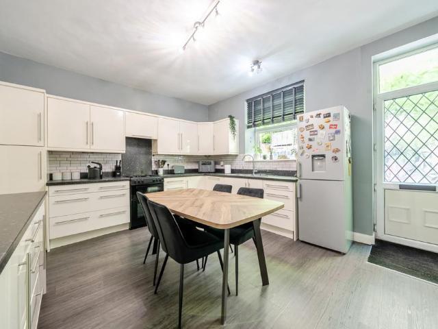 House for sale in Willowfield, Sowerby Bridge