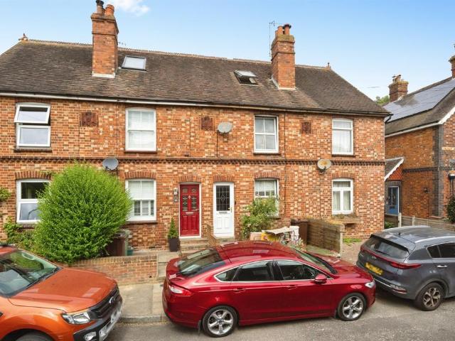 House for sale in Sandown Park, Kent
