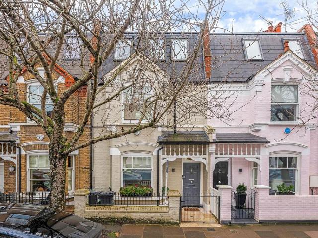 House for sale in Fulham, Greater London