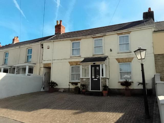 House for sale in Portreath, Cornwall