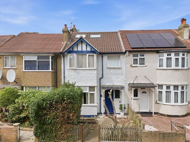 House for sale in Streatham, Greater London