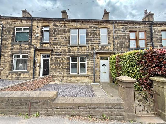 House for sale in Oakworth, West Yorkshire