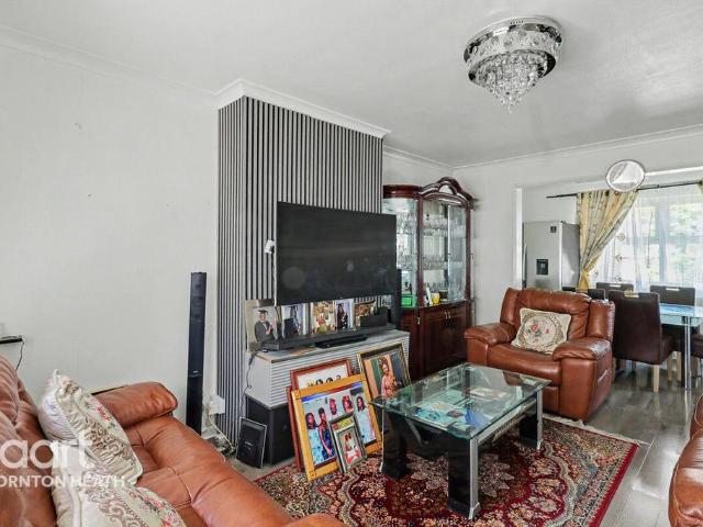 House for sale in London Borough of Croydon, Thornton Heath