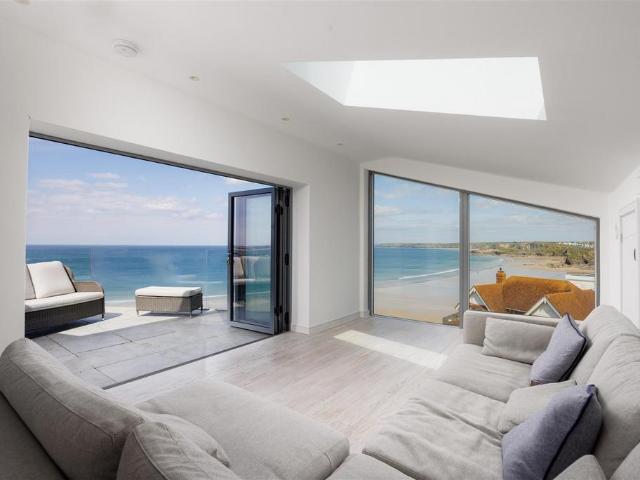 House for sale in Newquay, Cornwall