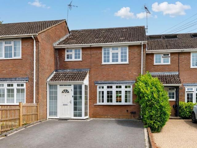 House for sale in Shenley, Hertsmere