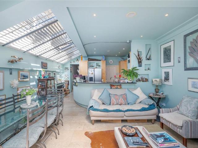 House for sale in Fulham, Greater London