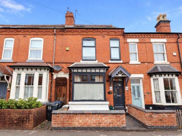 House for sale in Kings Heath, Wake Green