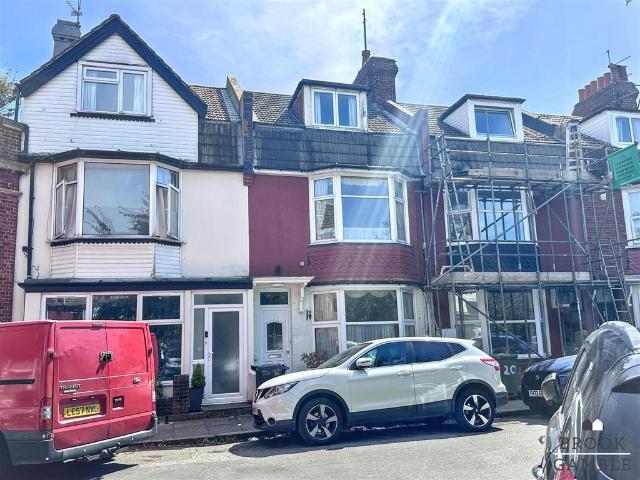 House for sale in Roselands, Eastbourne