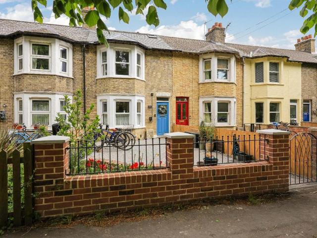 House for sale in Romsey, Cambridge