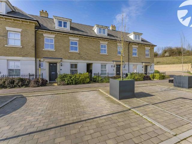 House for sale in Monks Orchard, Kent