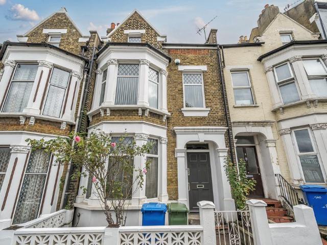 House for sale in East Dulwich, Greater London