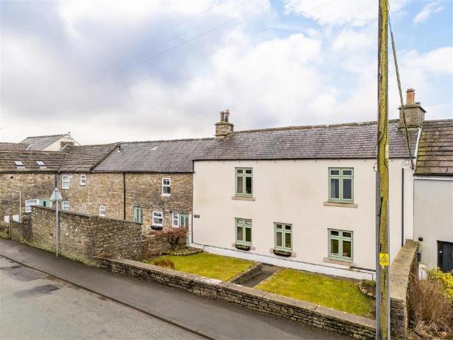 House for sale in Alston