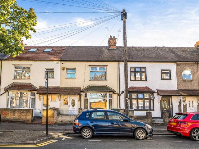 House for sale in London Borough of Newham, Greater London