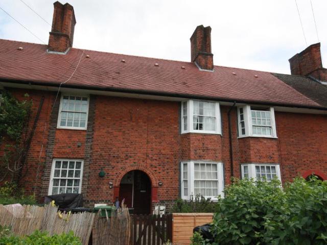 House for sale in Greater London