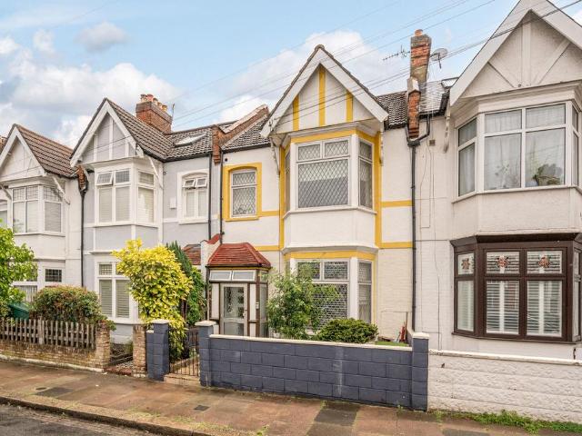House for sale in Furzedown, Greater London