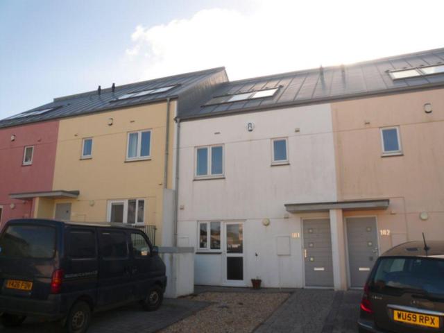 House for sale in Mount Ambrose, Cornwall