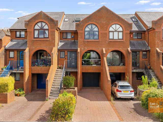 House for sale in St Leonards, Watergate
