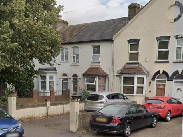 House for sale in Freezywater, Greater London