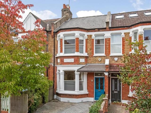 House for sale in Dulwich Village, Greater London
