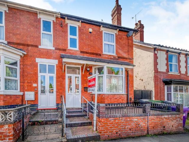 House for sale in Goldthorn Hill, Penn