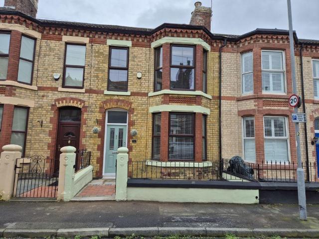 House for sale in Waterloo, Great Crosby