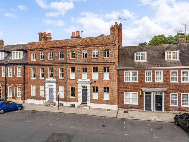 House for sale in Clewer New Town, Windsor