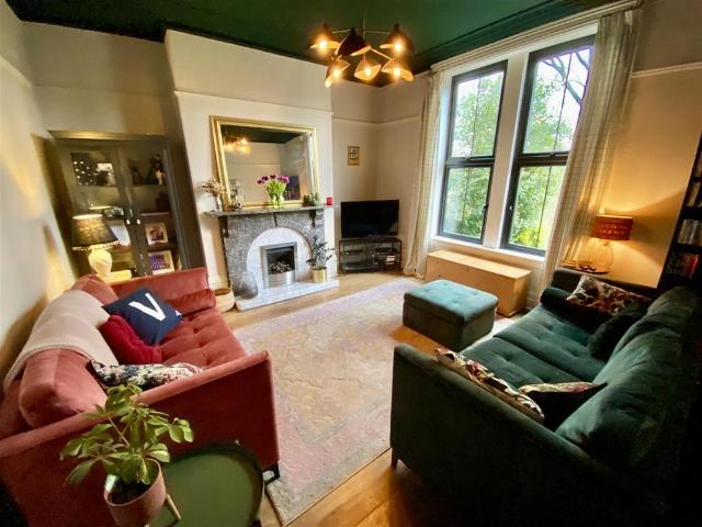 House for sale in Firthcliffe, Liversedge