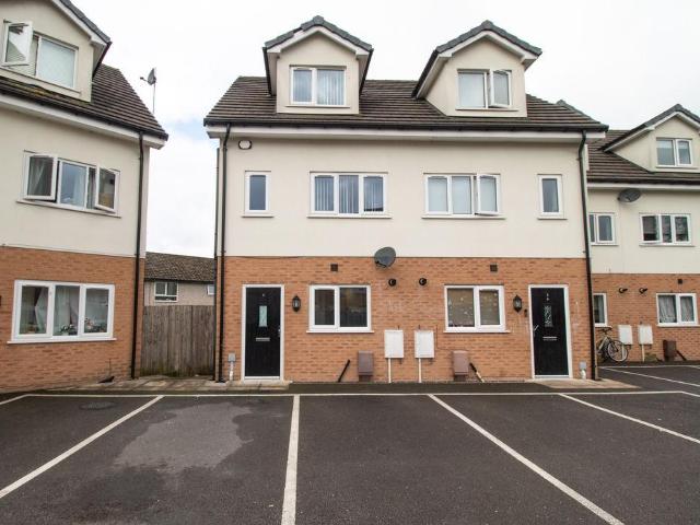 House for sale in Tonge Moor, Bolton