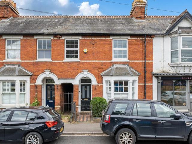 House for sale in Henley-on-Thames, Berrick Salome