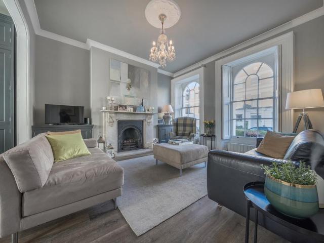 House for sale in Greenwich Town Centre, Greater London