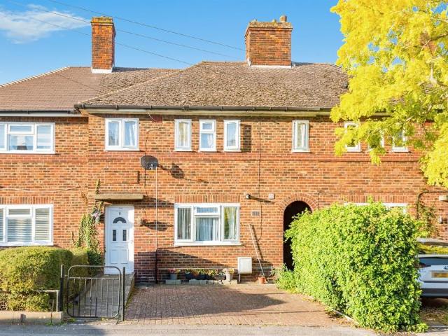 House for sale in The Slade, Oxfordshire