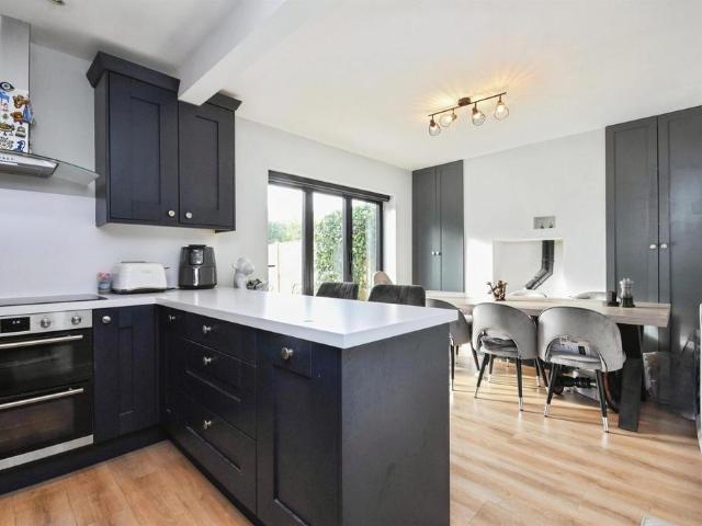 House for sale in Ingrave, Brentwood