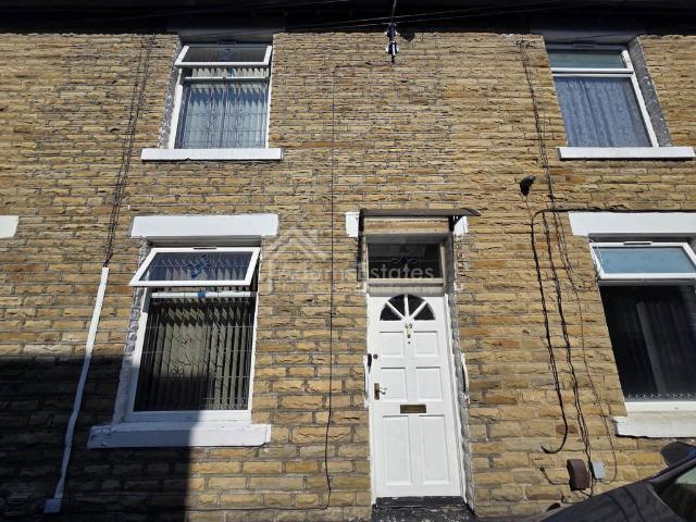 House for sale in Savile Town, Dewsbury