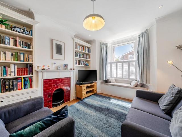 House for sale in Streatham, Greater London
