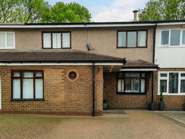 House for sale in Besses o' th' Barn, Bury