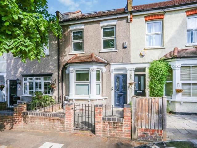 House for sale in South Beddington, Greater London
