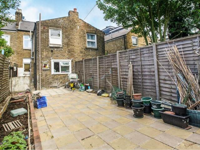 House for sale in Homerton, Greater London