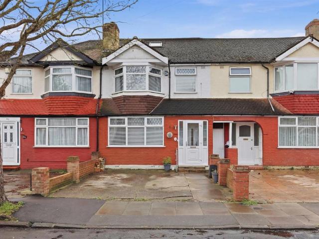 House for sale in Freezywater, Greater London