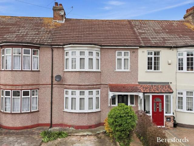 House for sale in Hornchurch, Greater London