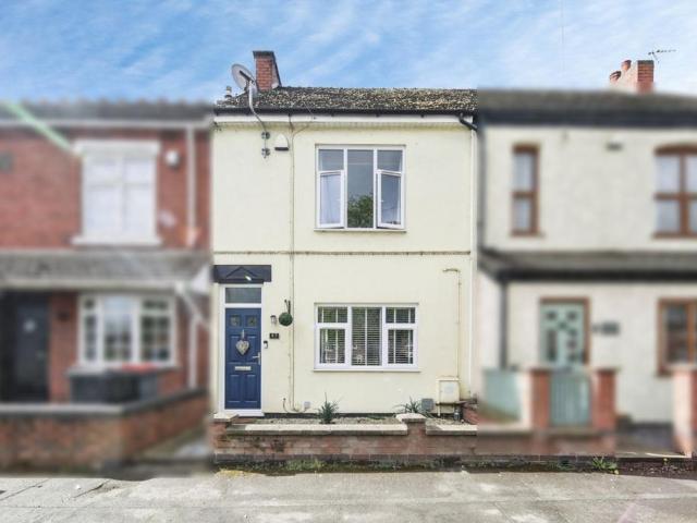 House for sale in Gun Hill, Warwickshire