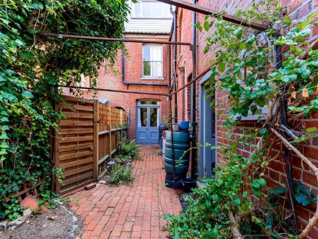 House for sale in Heigham Grove, East Bank
