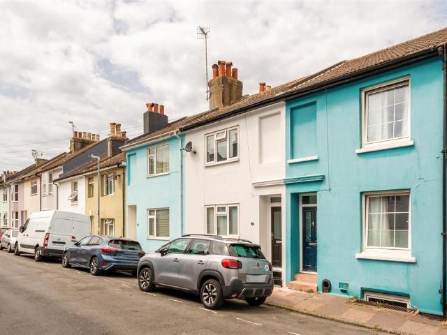 House for sale in Queen's Park, Brighton & Hove