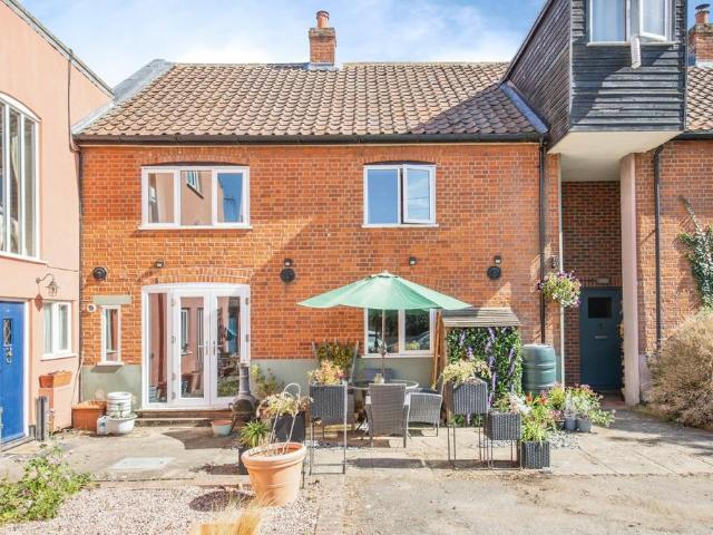House for sale in Bedingfield, Suffolk