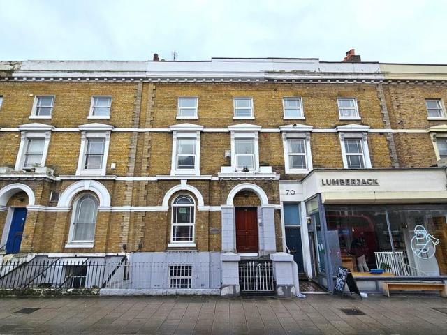 House for sale in Camberwell, Greater London