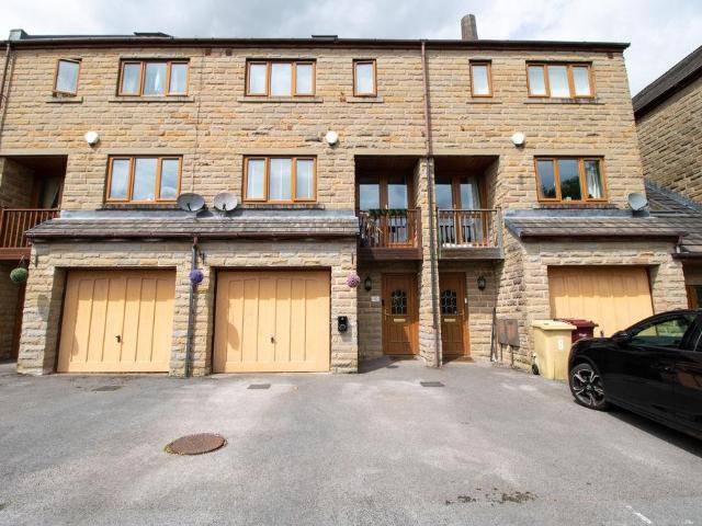 House for sale in Lee Bank, Greater Manchester