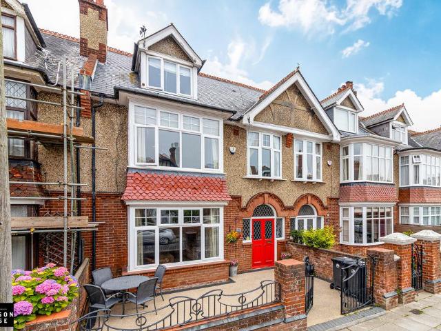 House for sale in Milton, City Of Portsmouth
