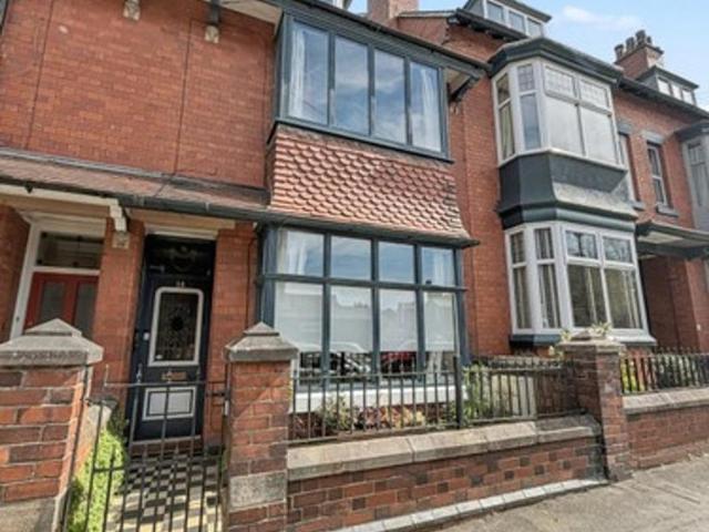 House for sale in Kingsley Moor, Staffordshire